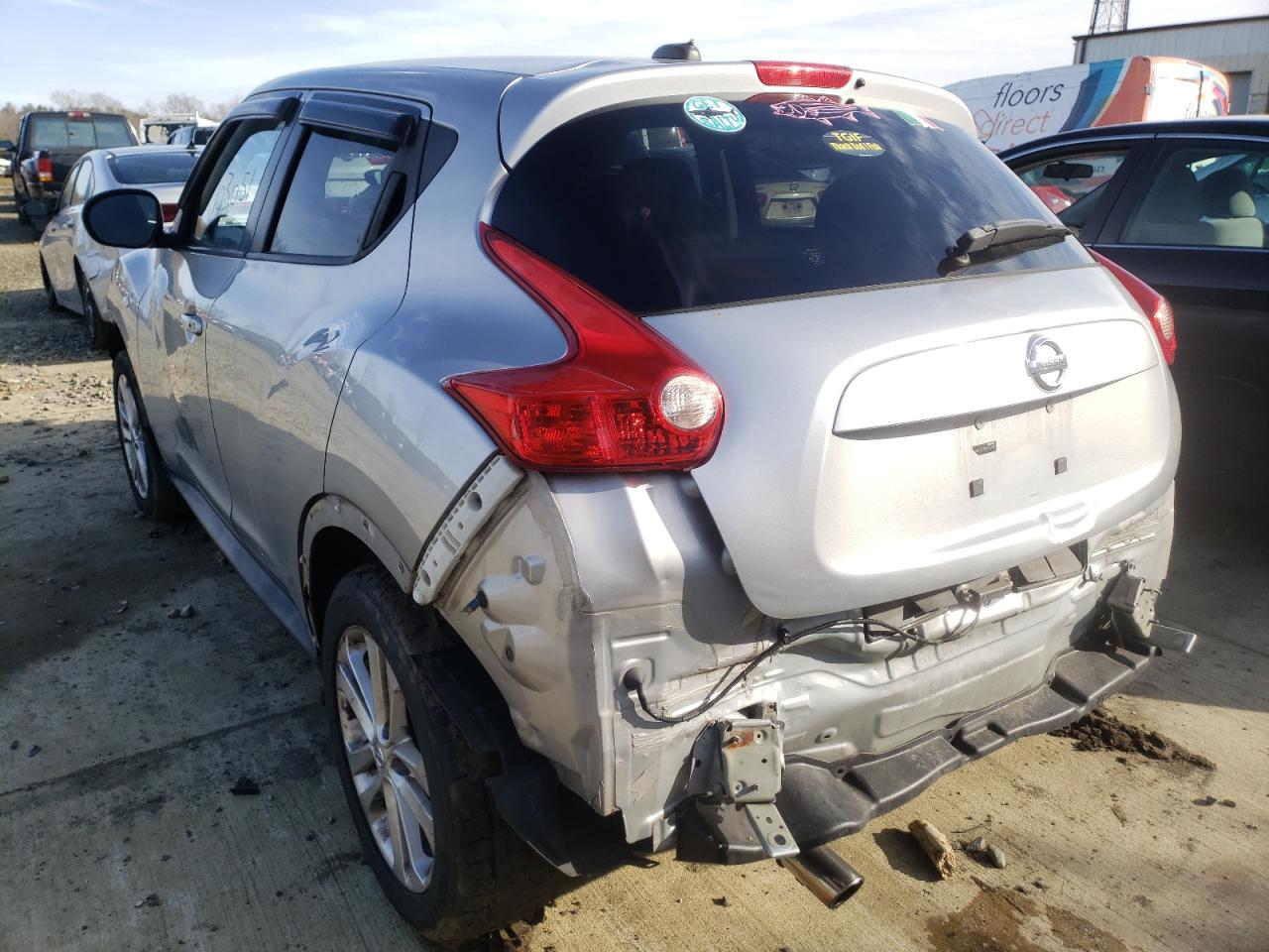 Photo 3 from auction – 2011 NISSAN JUKE S with VIN JN8AF5MV4BT020862