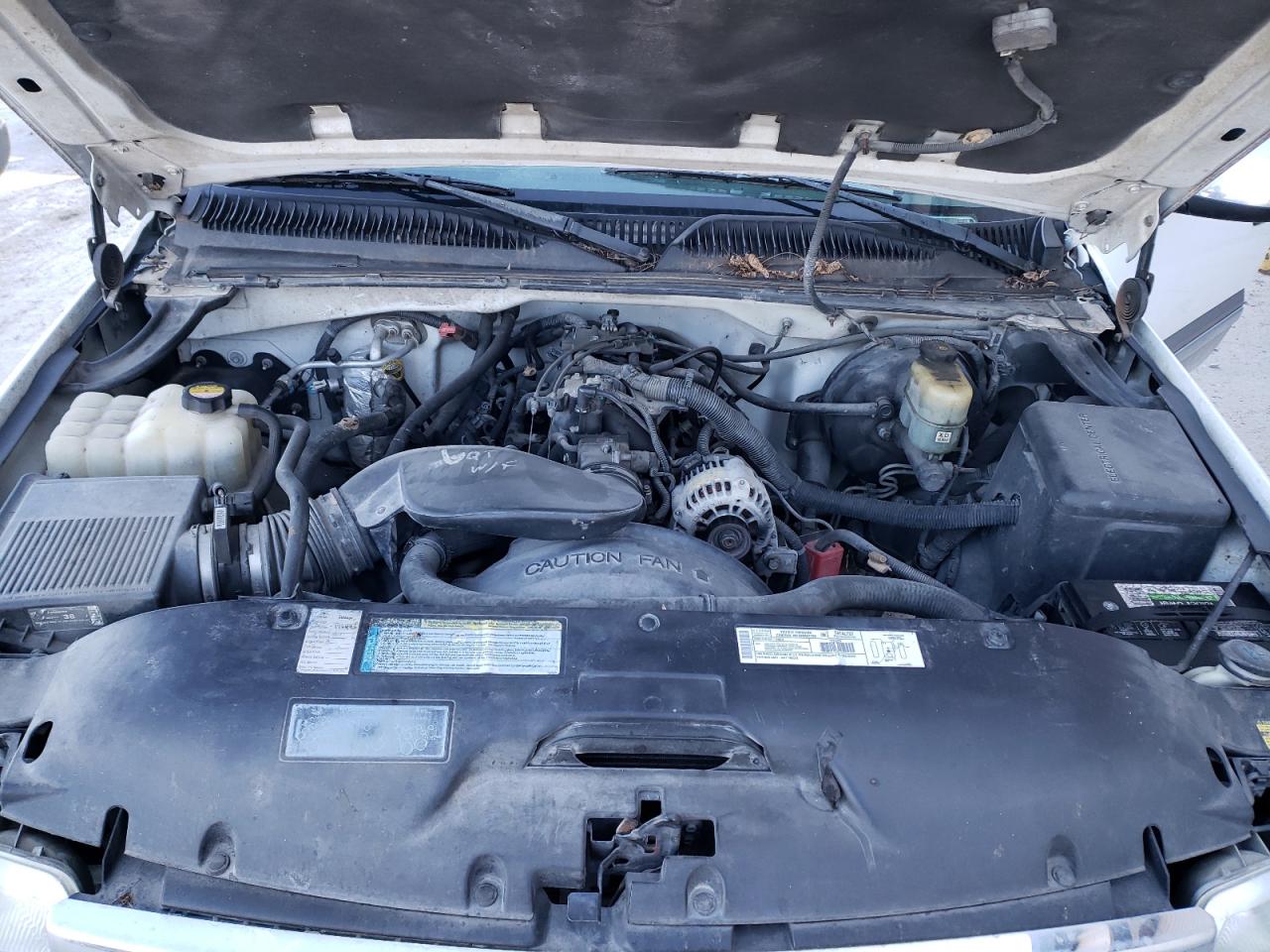 Photo 7 from auction – 2000 GMC NEW SIERRA with VIN 1GTEK19T8YE278243