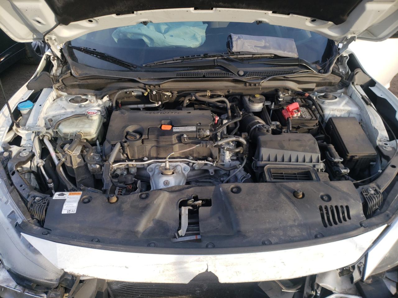 Photo 7 from auction – 2017 HONDA CIVIC LX with VIN 2HGFC2F55HH548021
