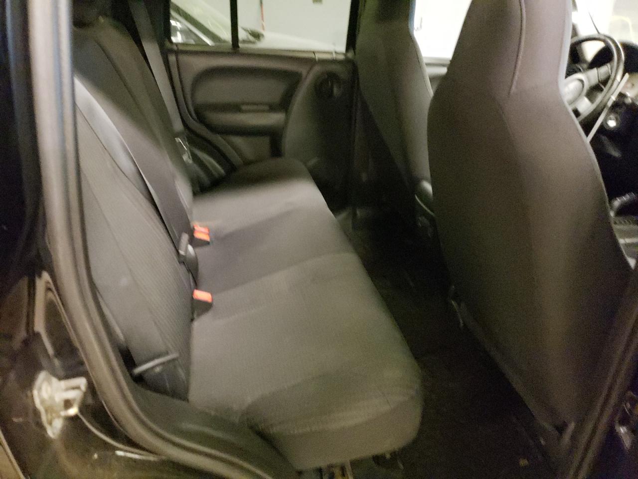 Photo 6 from auction – 2003 JEEP LIBERTY SP with VIN 1J4GL48K03W708117