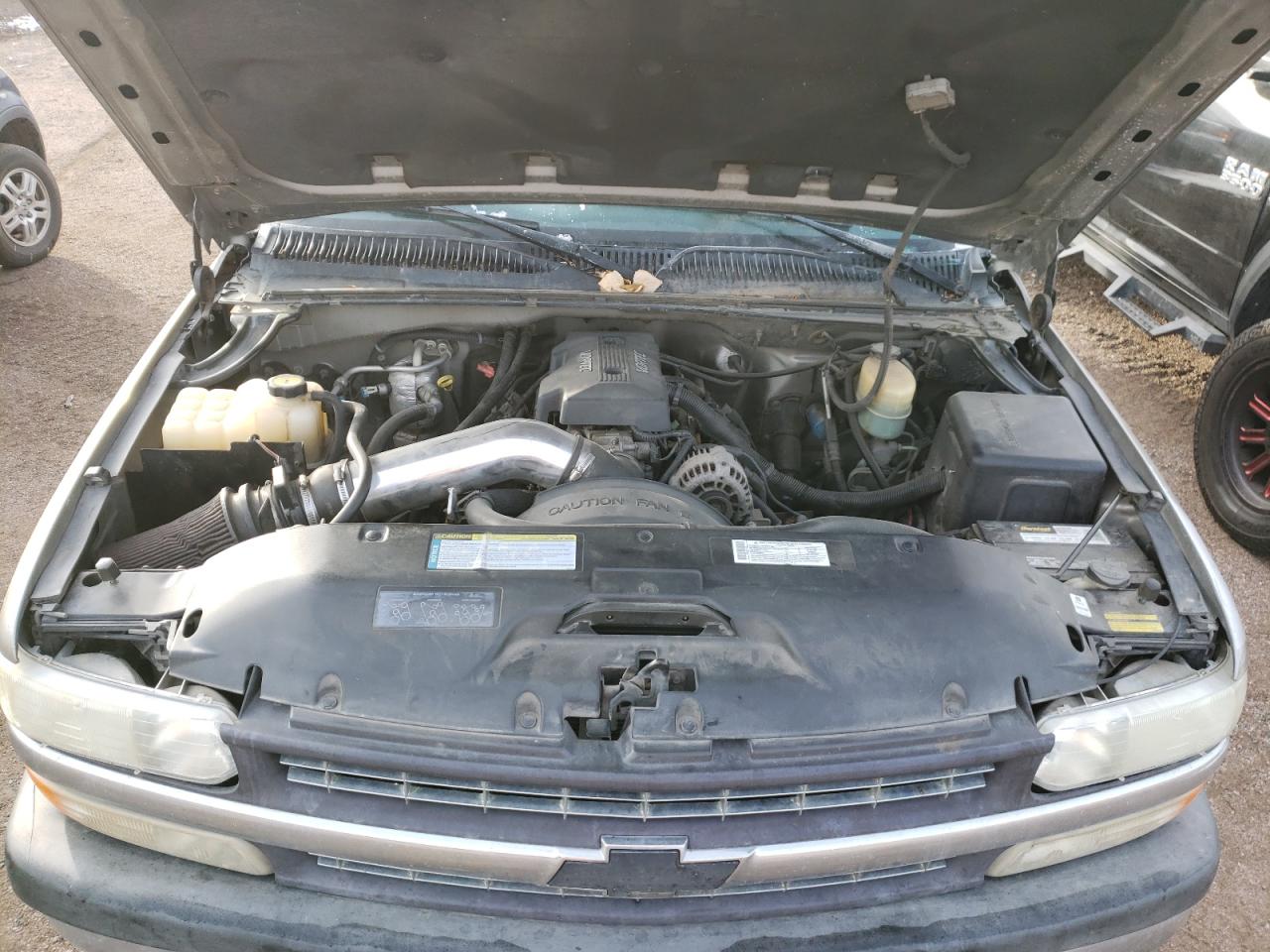 Photo 7 from auction – 2000 CHEVROLET SILVERADO with VIN 1GCGK29U8YE248411