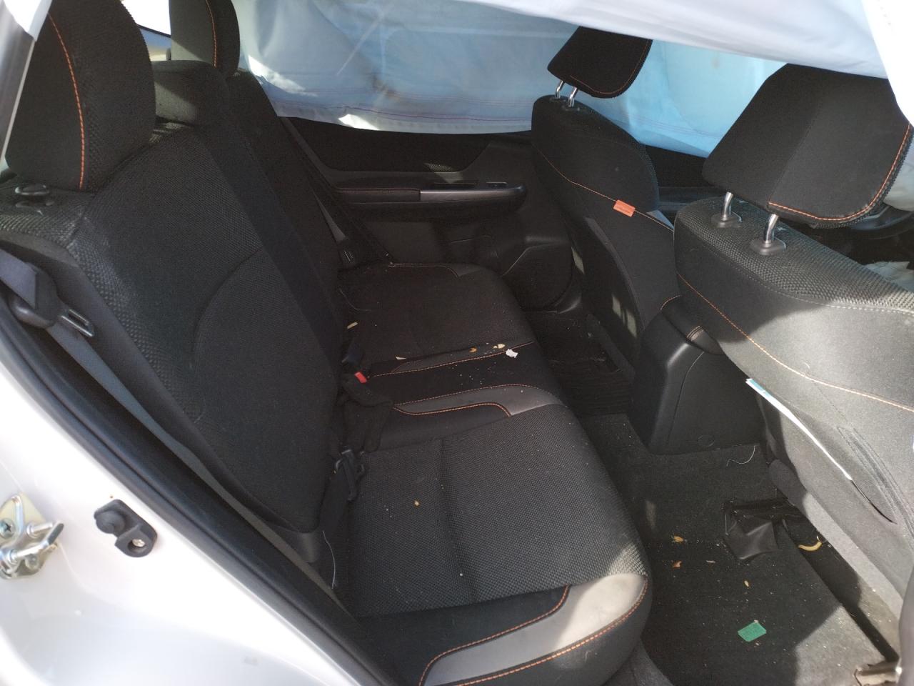 Photo 6 from auction – 2017 SUBARU CROSSTREK with VIN JF2GPADC3HH275736