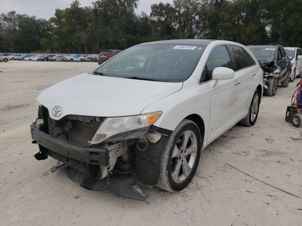 Photo 2 from auction – 2010 TOYOTA VENZA with VIN 4T3ZK3BB4AU032917