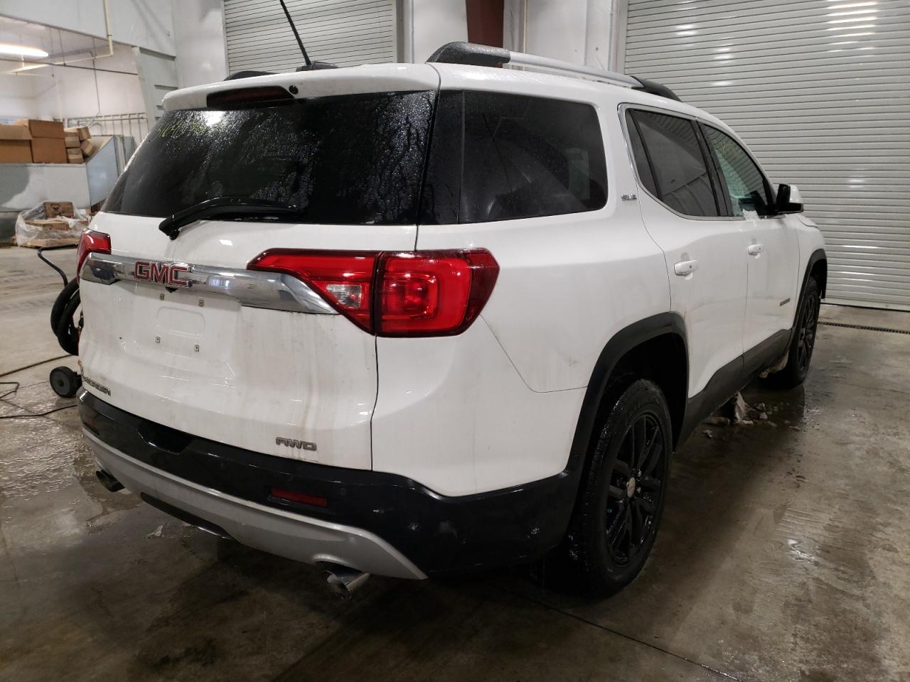 Photo 4 from auction – 2017 GMC ACADIA SLE with VIN 1GKKNSLS4HZ188925