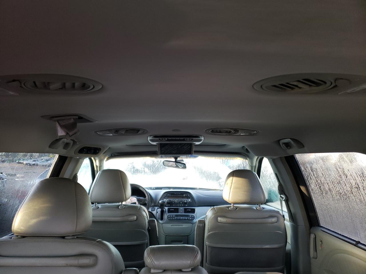 Photo 9 from auction – 2005 HONDA ODYSSEY EX with VIN 5FNRL38785B114953
