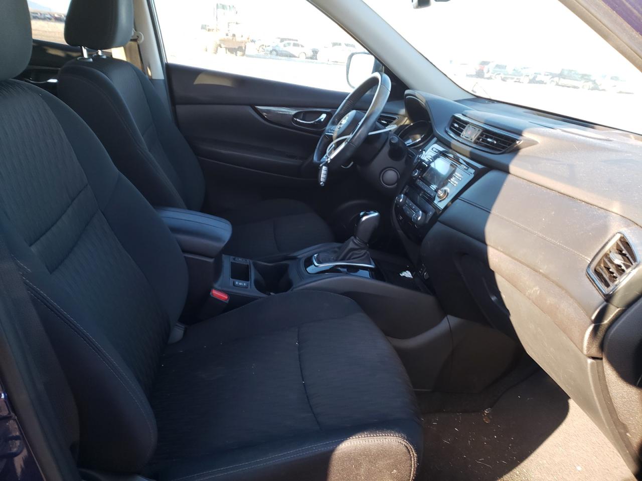 Photo 5 from auction – 2017 NISSAN ROGUE SV with VIN 5N1AT2MV2HC733718