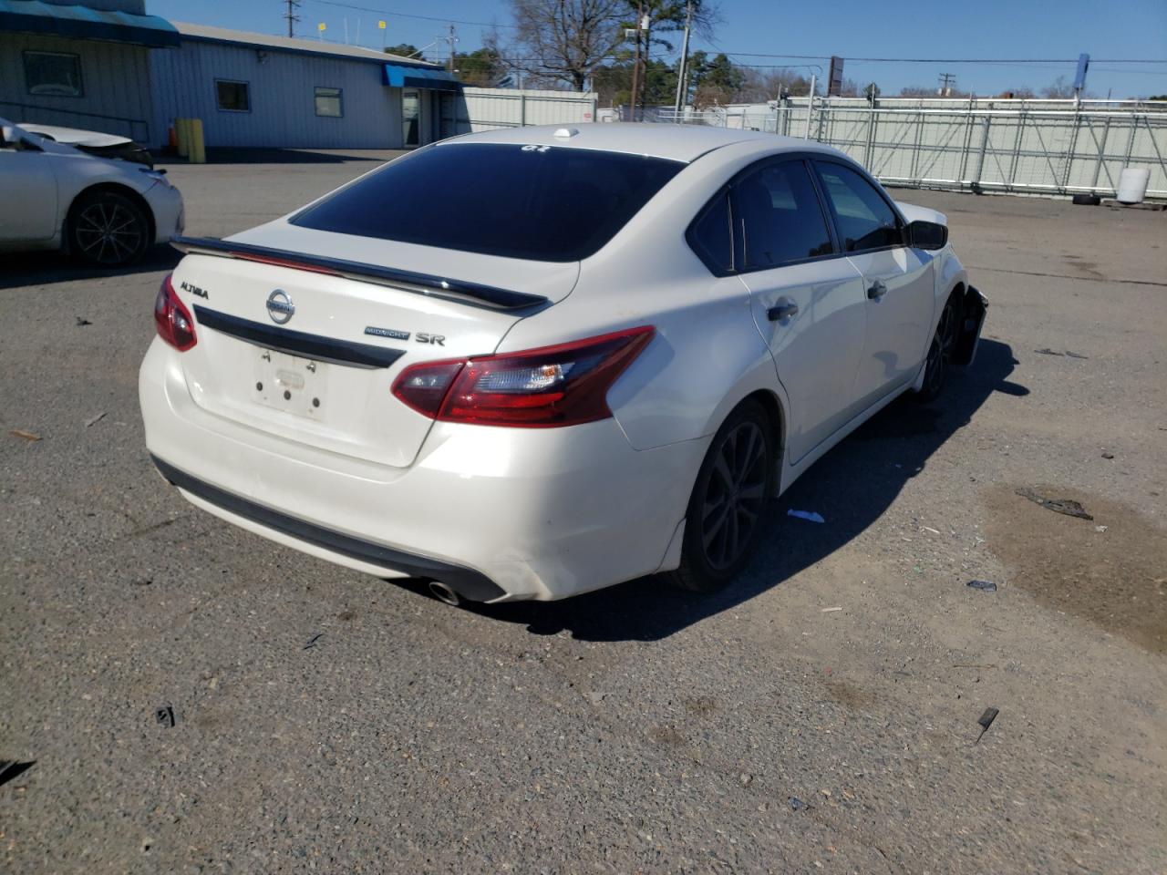 Photo 4 from auction – 2018 NISSAN ALTIMA 2.5 with VIN 1N4AL3AP8JC474776