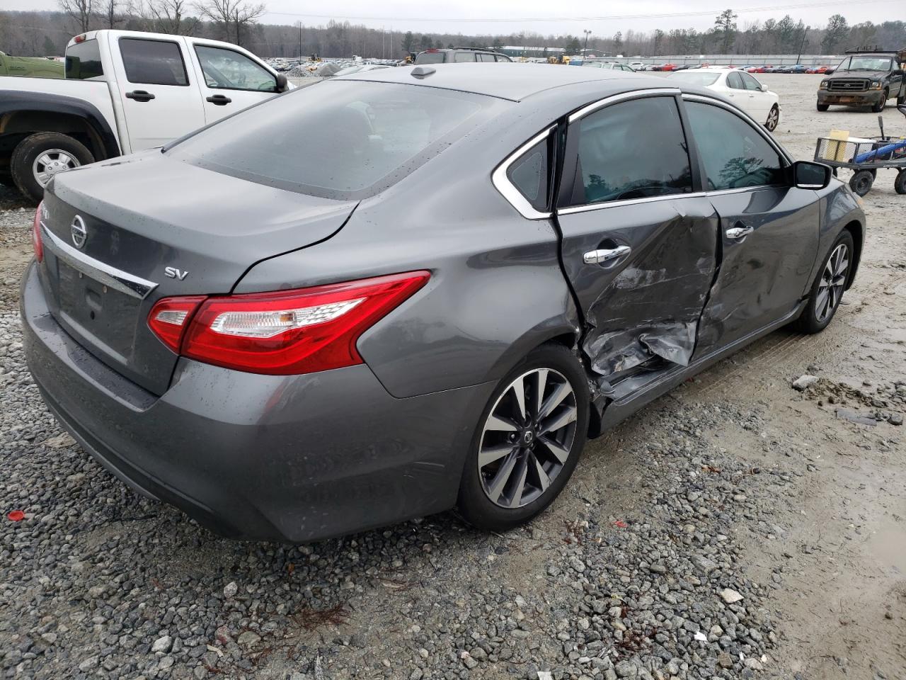 Photo 4 from auction – 2017 NISSAN ALTIMA 2.5 with VIN 1N4AL3AP5HC246387
