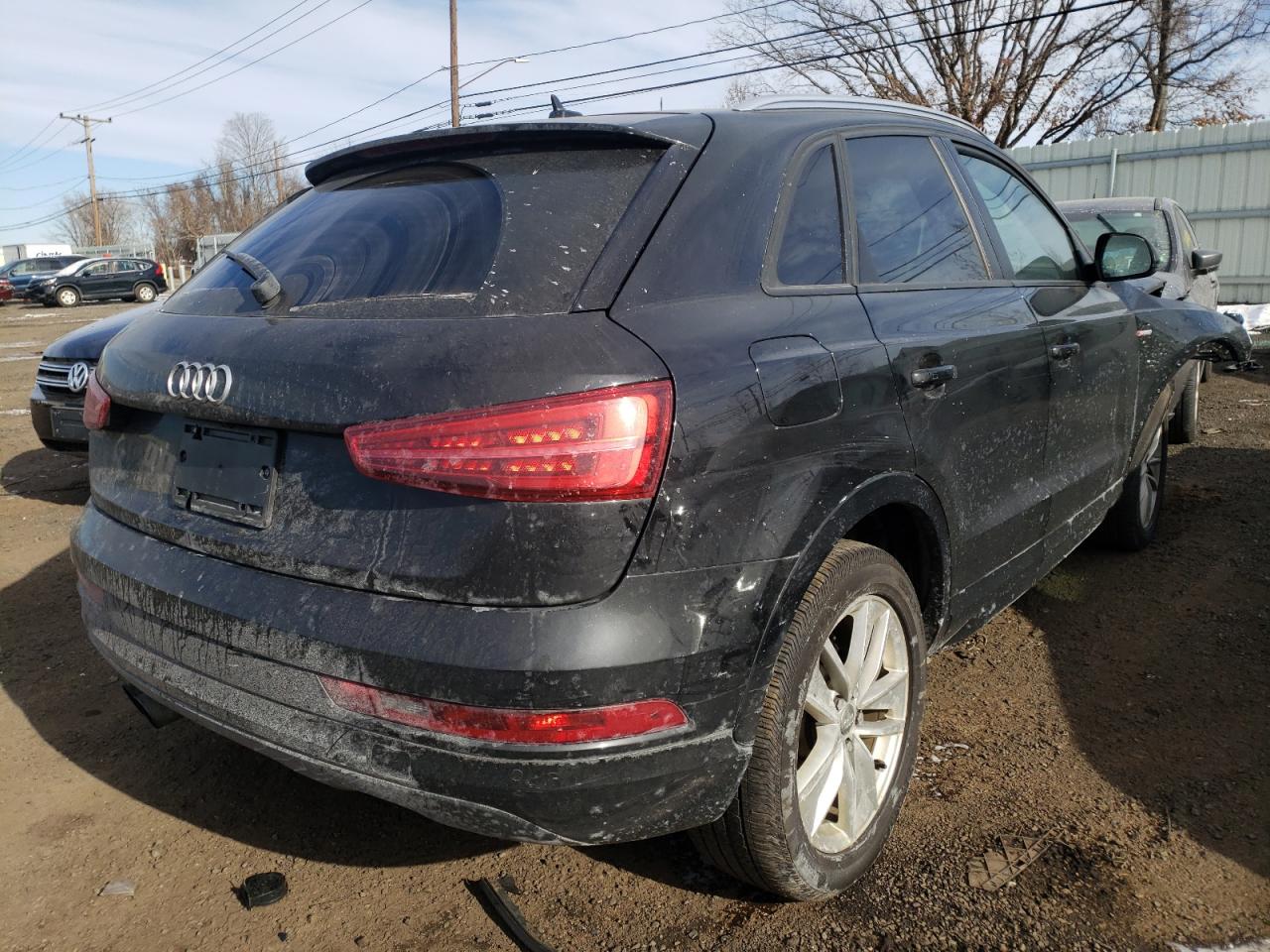 Photo 4 from auction – 2018 AUDI Q3 PREMIUM with VIN WA1ECCFS1JR013211