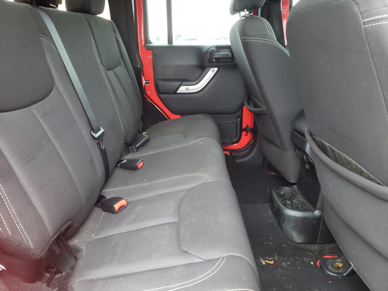 Photo 6 from auction – 2013 JEEP WRANGLER U with VIN 1C4BJWFG4DL595355