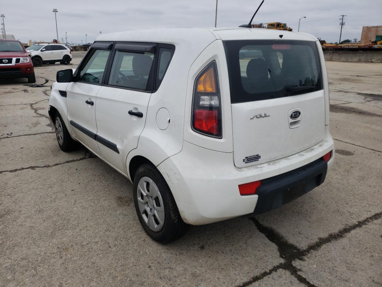 Photo 3 from auction – 2011 KIA SOUL with VIN KNDJT2A11B7322025