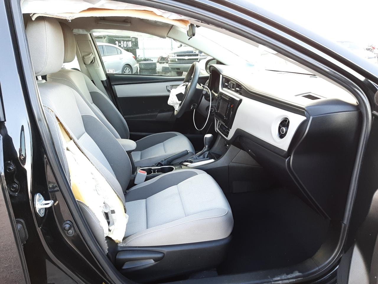 Photo 5 from auction – 2019 TOYOTA COROLLA L with VIN 5YFBURHE4KP887046