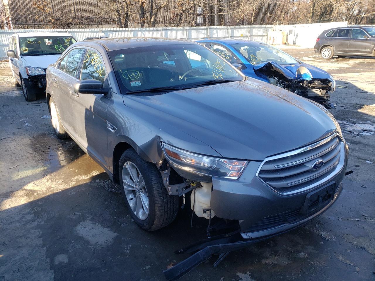 Photo 9 from auction – 2013 FORD TAURUS SEL with VIN 1FAHP2H89DG120130