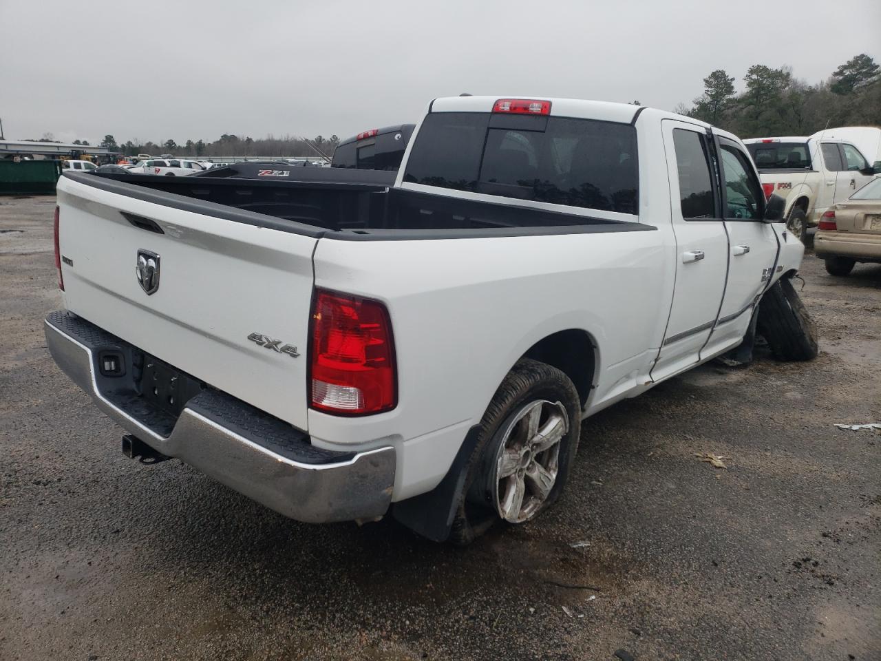 Photo 4 from auction – 2016 RAM 1500 SLT with VIN 1C6RR7GT2GS381264