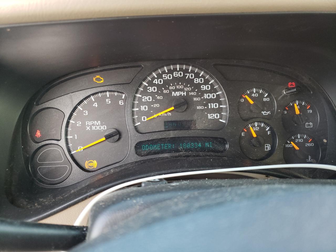 Photo 8 from auction – 2004 CHEVROLET AVALANCHE with VIN 3GNEK12T04G183504