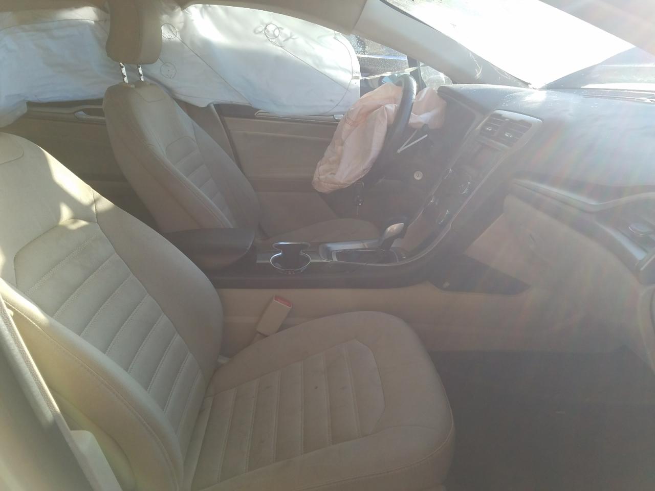 Photo 5 from auction – 2015 FORD FUSION SE with VIN 3FA6P0HD0FR232089