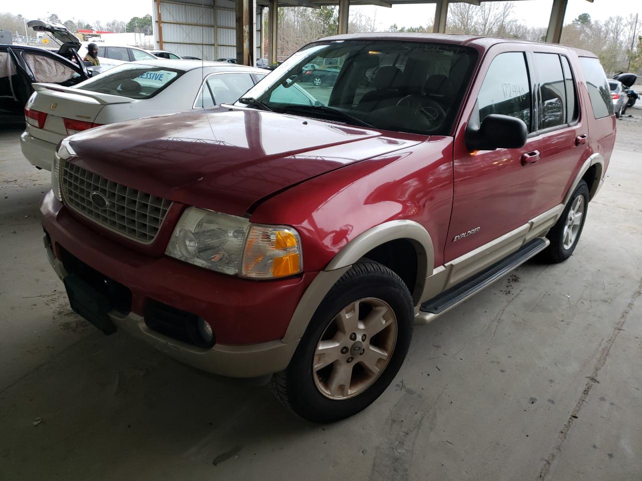 Photo 2 from auction – 2005 FORD EXPLORER E with VIN 1FMZU64W65UB35007