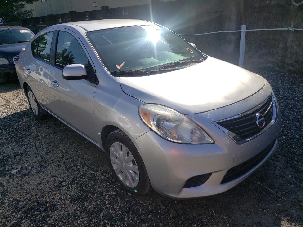 NISSAN VERSA S 2013 with VIN 3N1CN7AP0DL867204 - Photo from auction