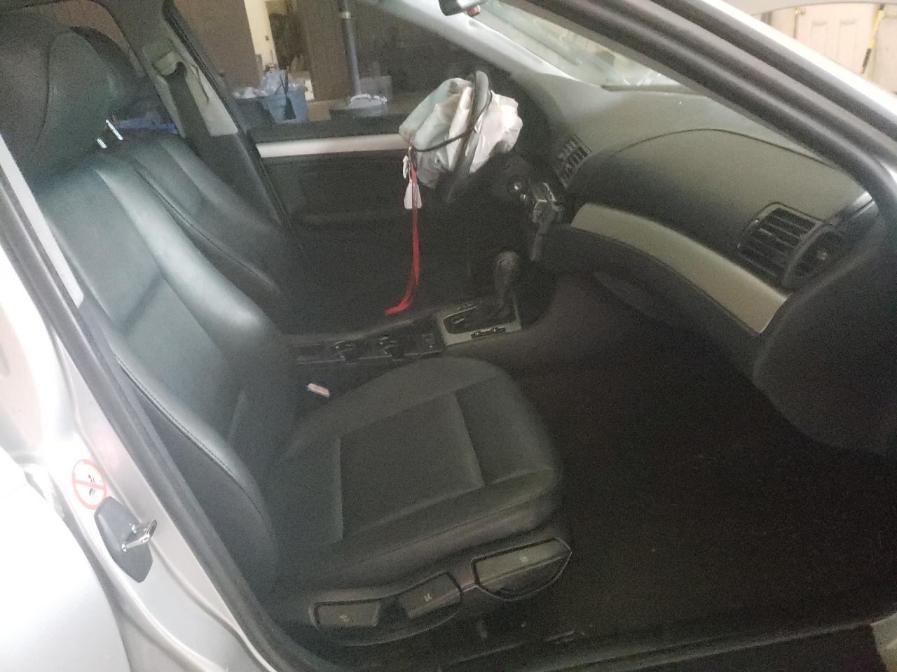 Photo 5 from auction – 2002 BMW 325 I with VIN WBAET374X2NG75951