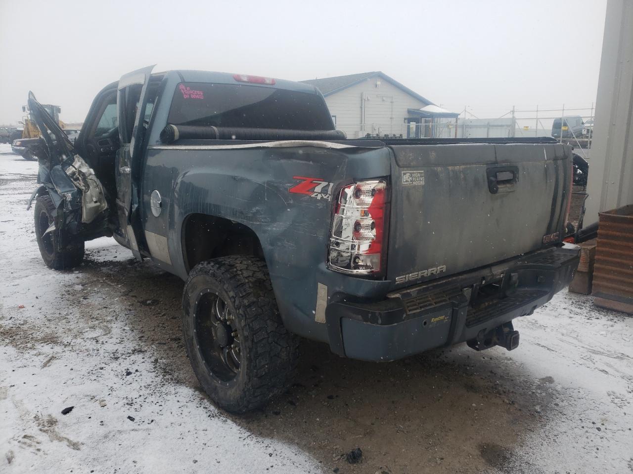 Photo 3 from auction – 2011 GMC SIERRA K25 with VIN 1GT125C85BF137352