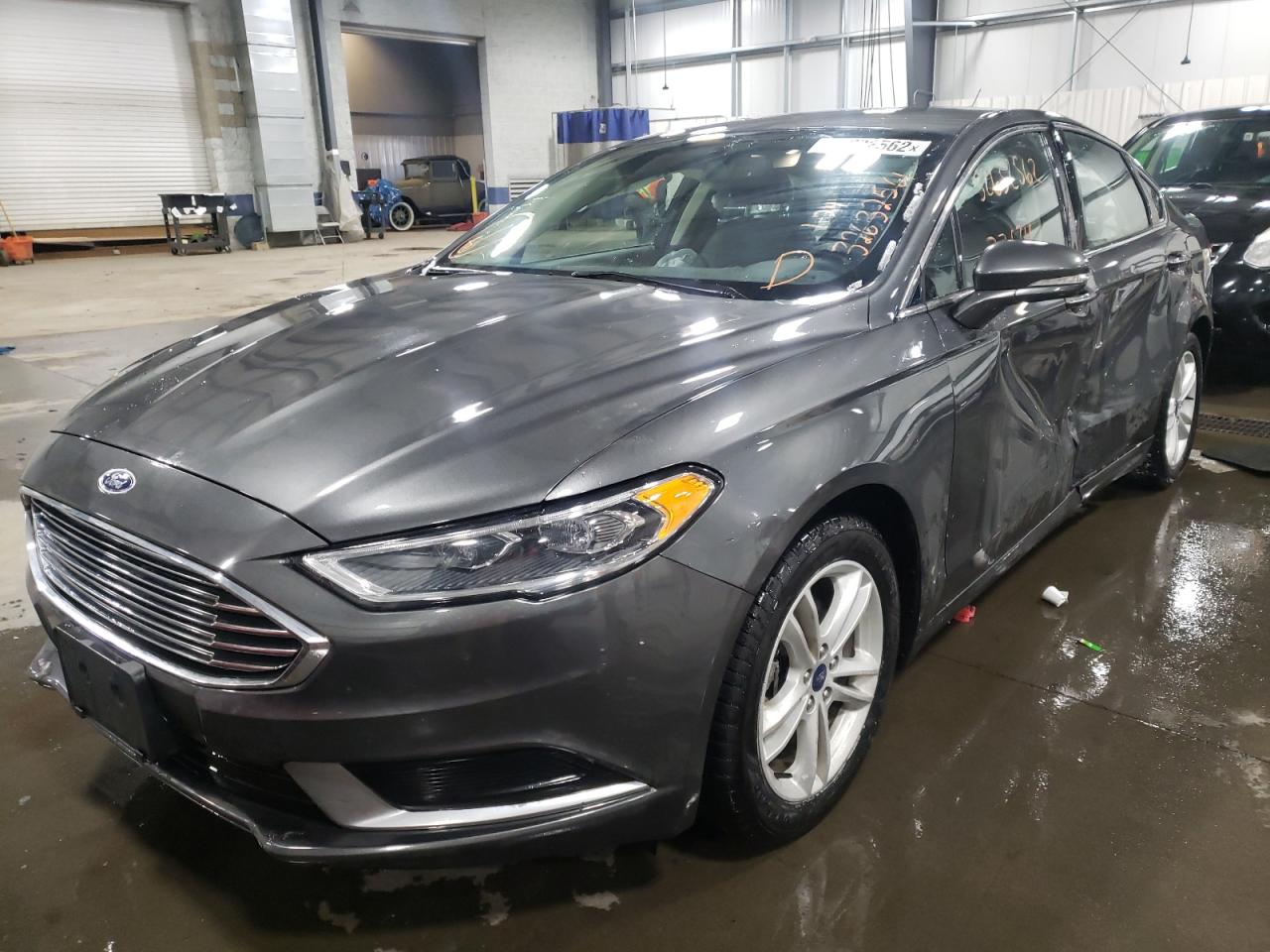 Photo 2 from auction – 2018 FORD FUSION SE with VIN 3FA6P0HD8JR227117