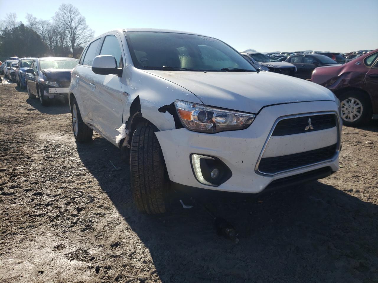 Zdjęcie 9 z aukcji – 2015 MITSUBISHI OUTLANDER z VIN 4A4AP4AUXFE057481