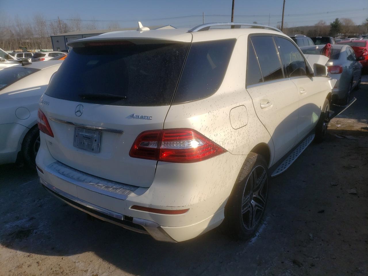 Photo 4 from auction – 2014 MERCEDES-BENZ ML 550 4MA with VIN 4JGDA7DB5EA348392