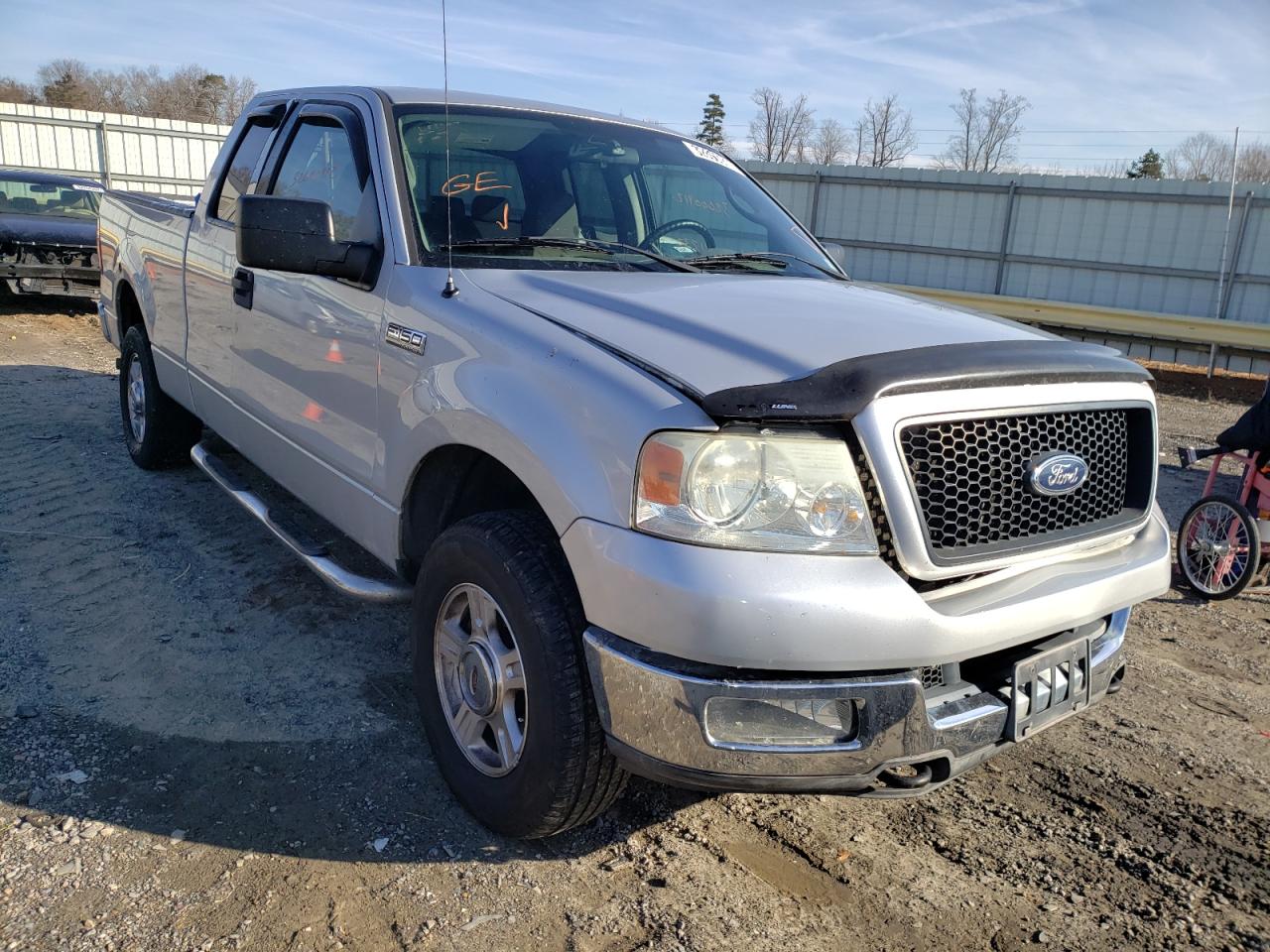 Photo 1 from auction – 2004 FORD F150 with VIN 1FTRX14W54NA10295