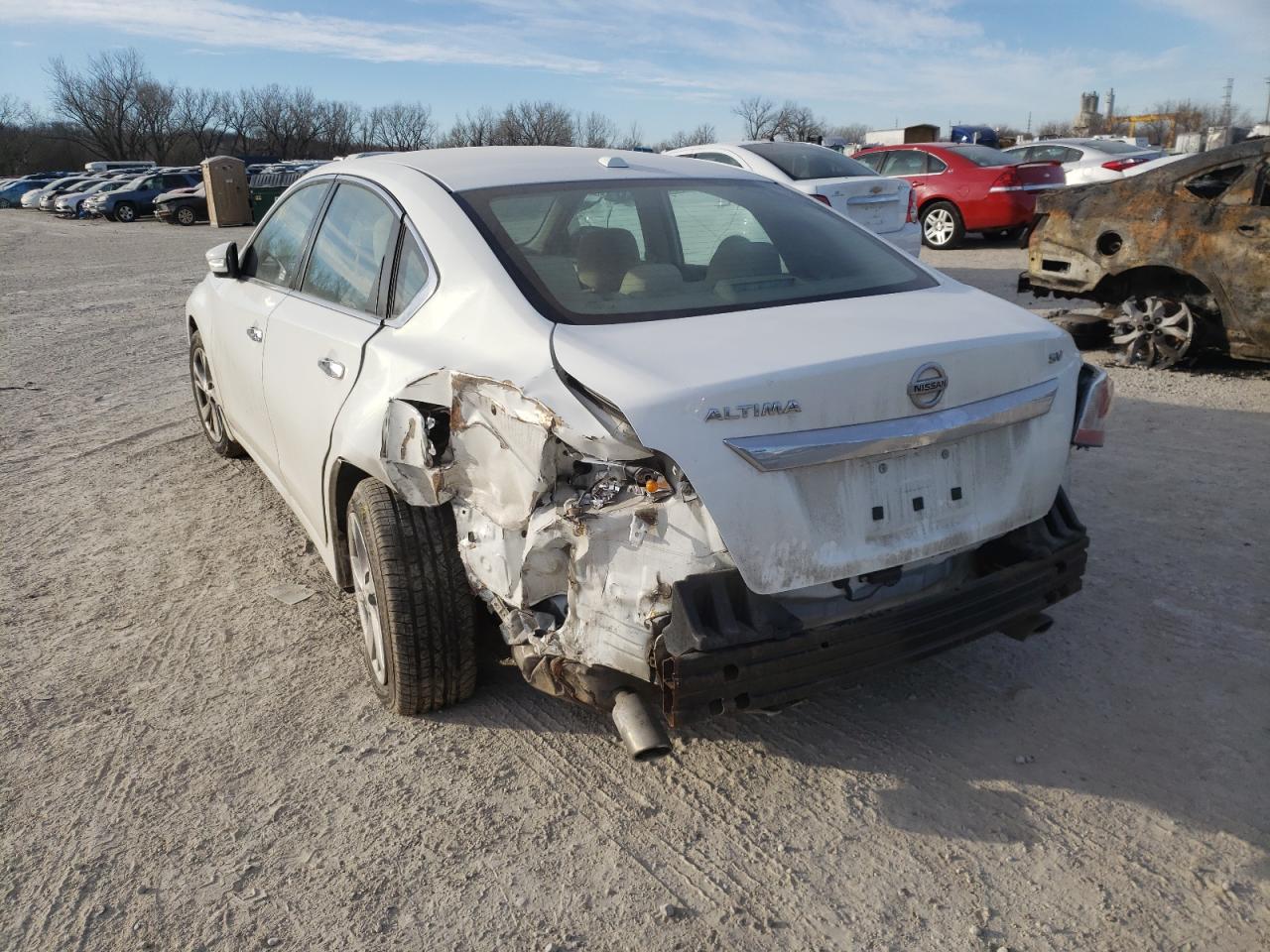 Photo 3 from auction – 2015 NISSAN ALTIMA 2.5 with VIN 1N4AL3AP1FC251356