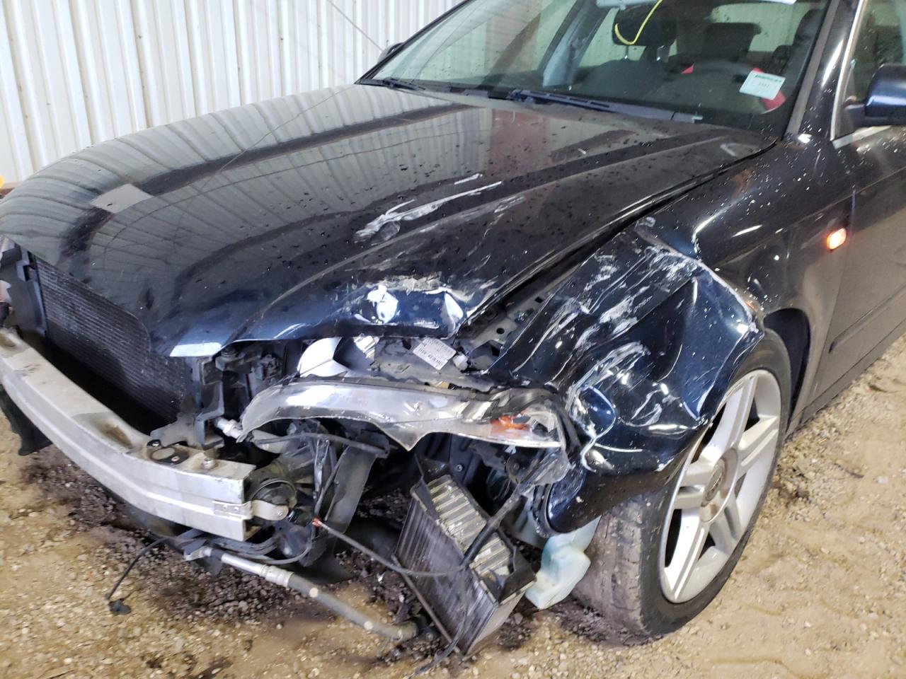 Photo 9 from auction – 2008 AUDI A4 2.0T QU with VIN WAUDF78E08A111661