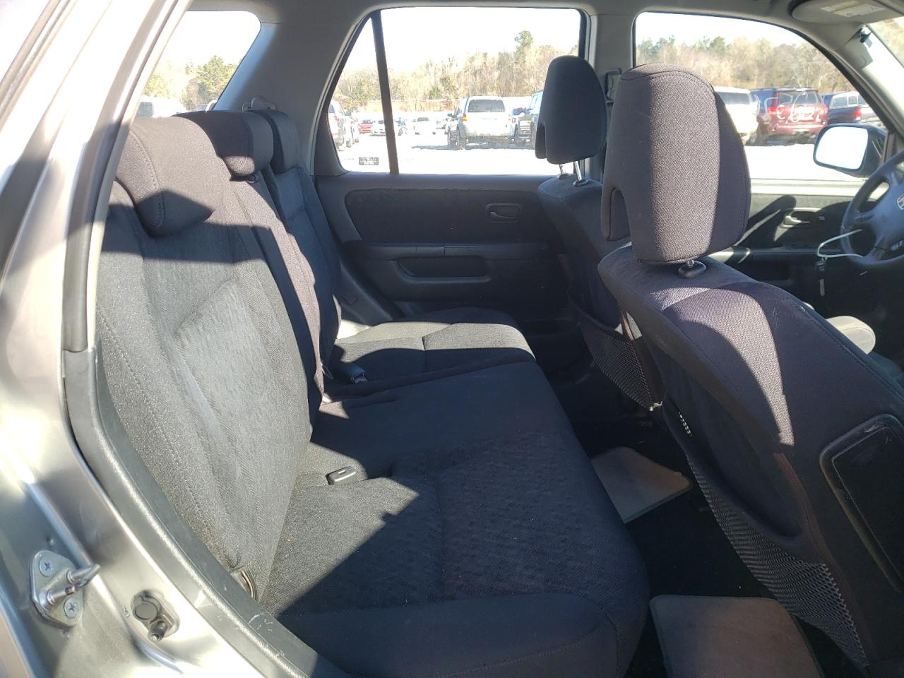 Photo 6 from auction – 2005 HONDA CR-V LX with VIN SHSRD68525U309033