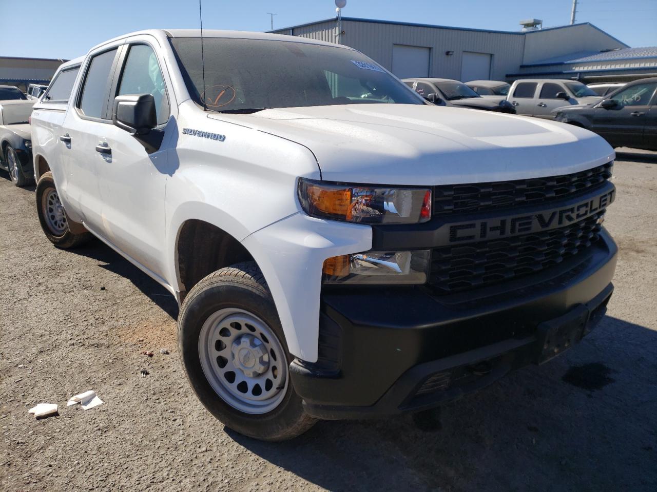CHEVROLET SILVERADO 2021 with VIN 3GCUYAEF1MG108688 - Photo from auction