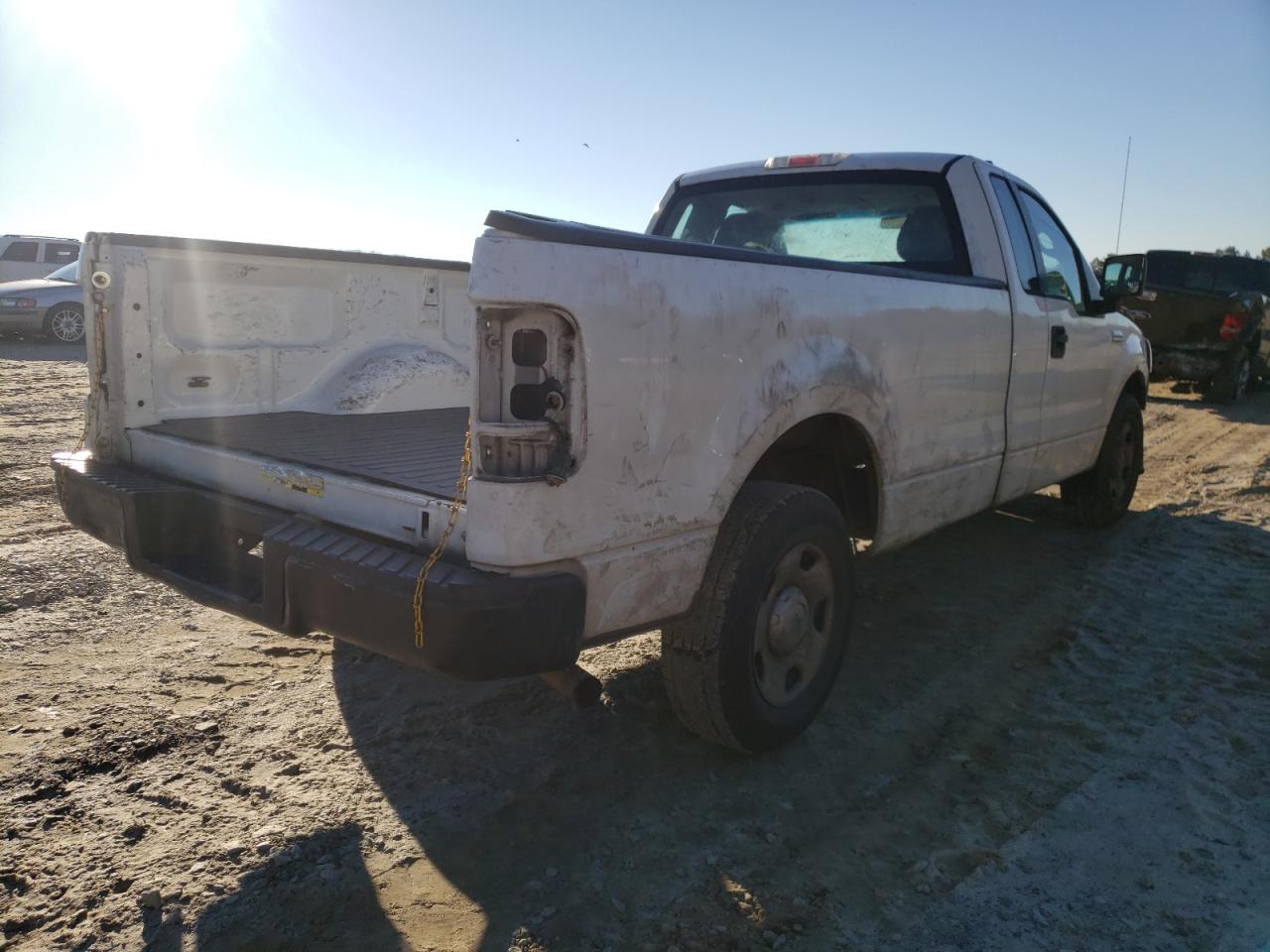 Photo 4 from auction – 2008 FORD F150 with VIN 1FTRF122X8KB94823