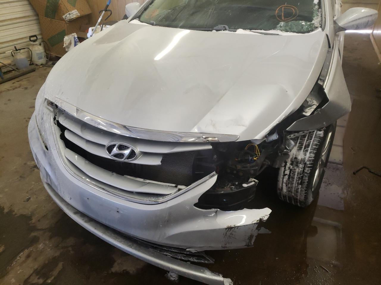 Photo 9 from auction – 2013 HYUNDAI SONATA GLS with VIN 5NPEB4ACXDH719670