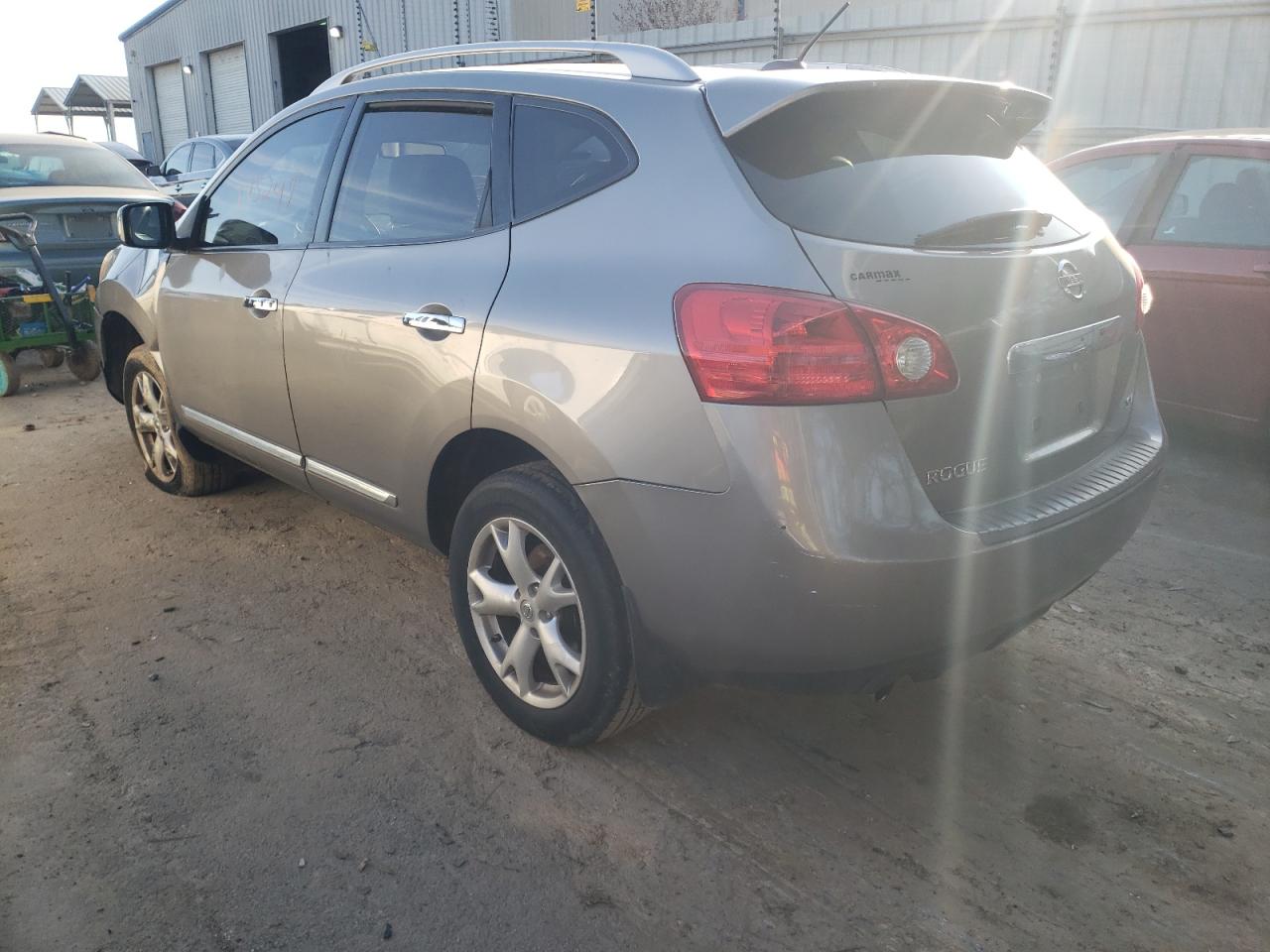 Photo 3 from auction – 2011 NISSAN ROGUE S with VIN JN8AS5MT8BW150281