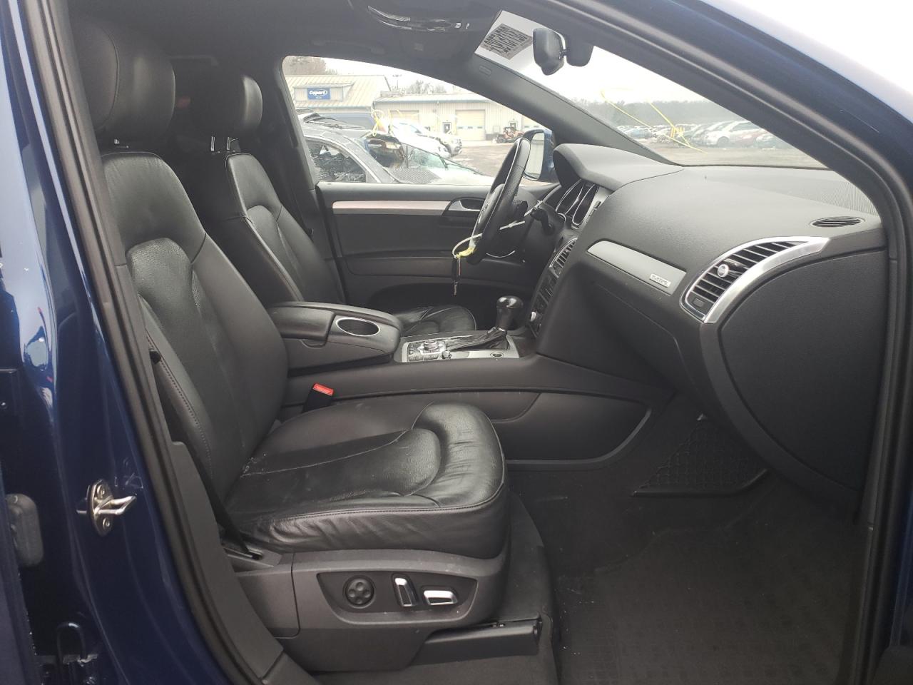 Photo 5 from auction – 2014 AUDI Q7 PRESTIG with VIN WA1DGBFEXED011660