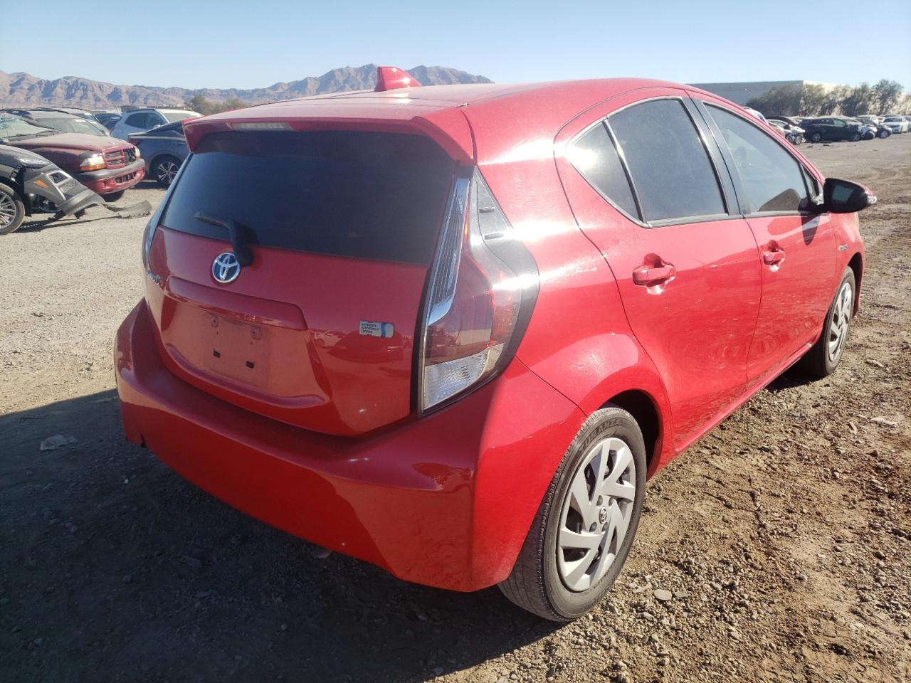 Photo 4 from auction – 2015 TOYOTA PRIUS C with VIN JTDKDTB36F1109670