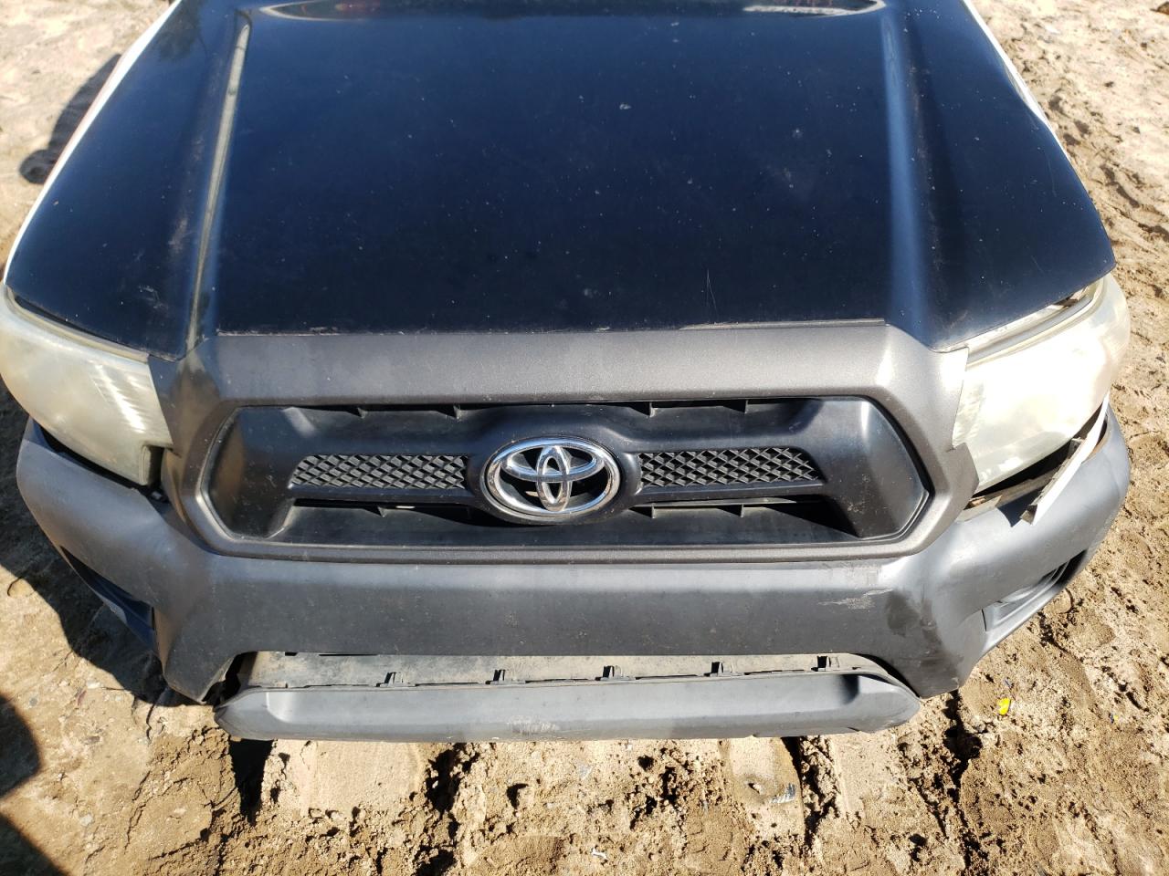 Photo 7 from auction – 2012 TOYOTA TACOMA with VIN 5TFNX4CN5CX013869