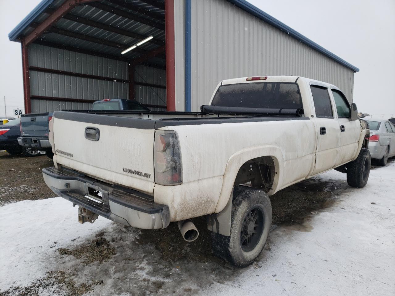 Photo 4 from auction – 2004 CHEVROLET SILVERADO with VIN 1GCHK23224F231703