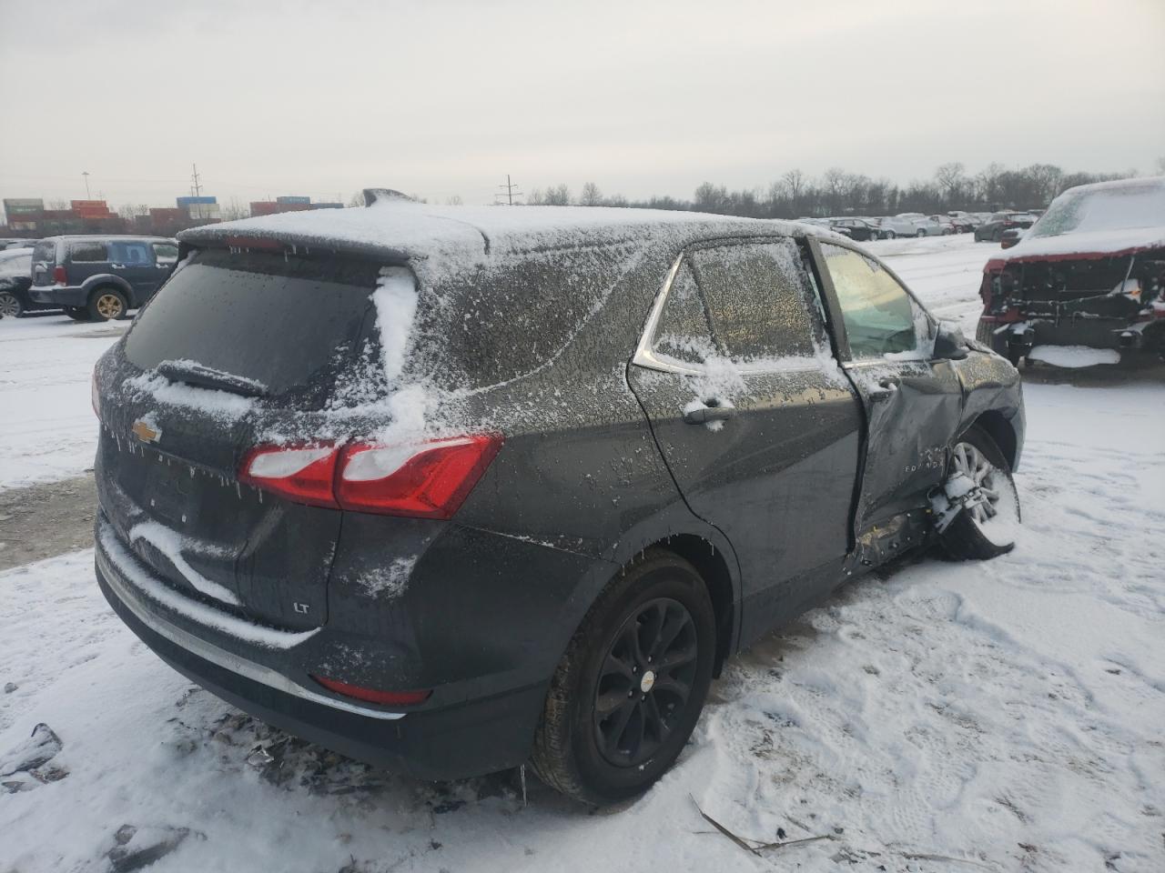 Photo 4 from auction – 2021 CHEVROLET EQUINOX LT with VIN 3GNAXKEVXML312682