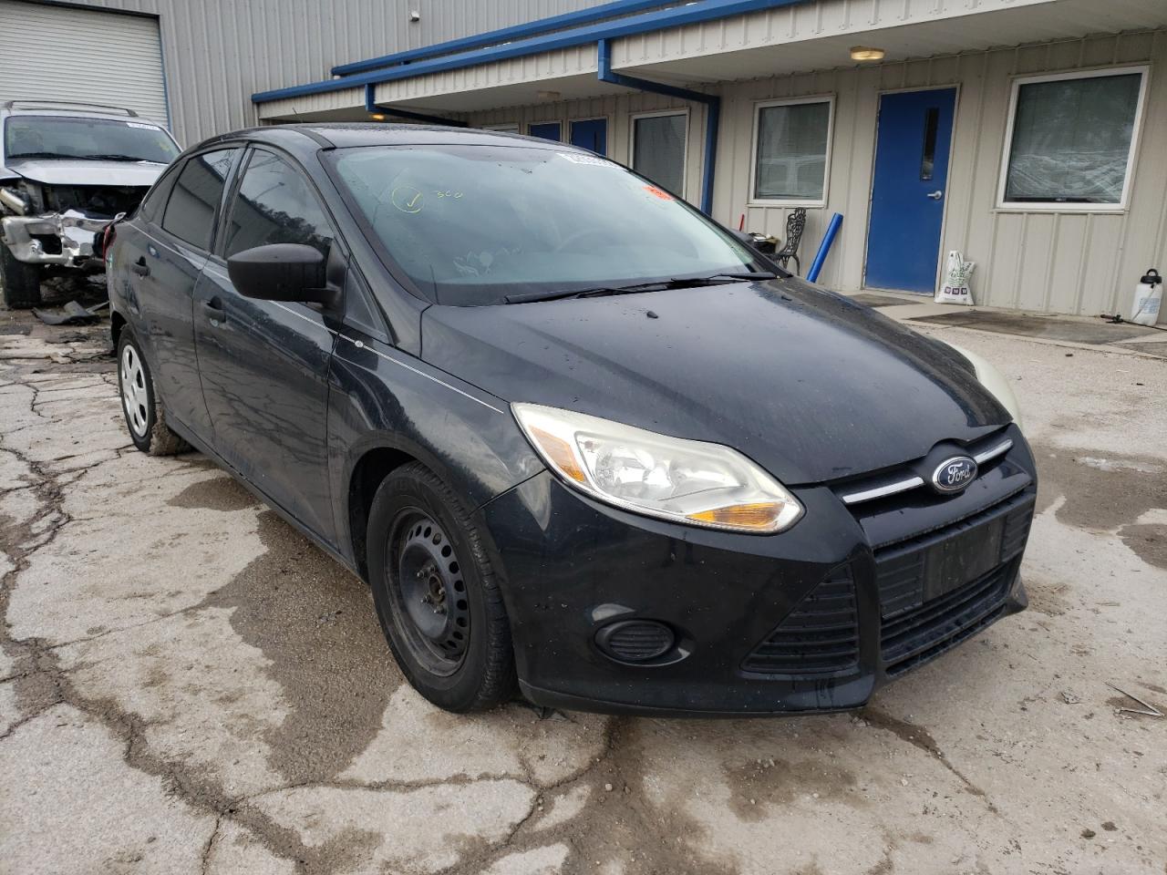 FORD FOCUS S 2013 with VIN 1FADP3E25DL369178 - Photo from auction
