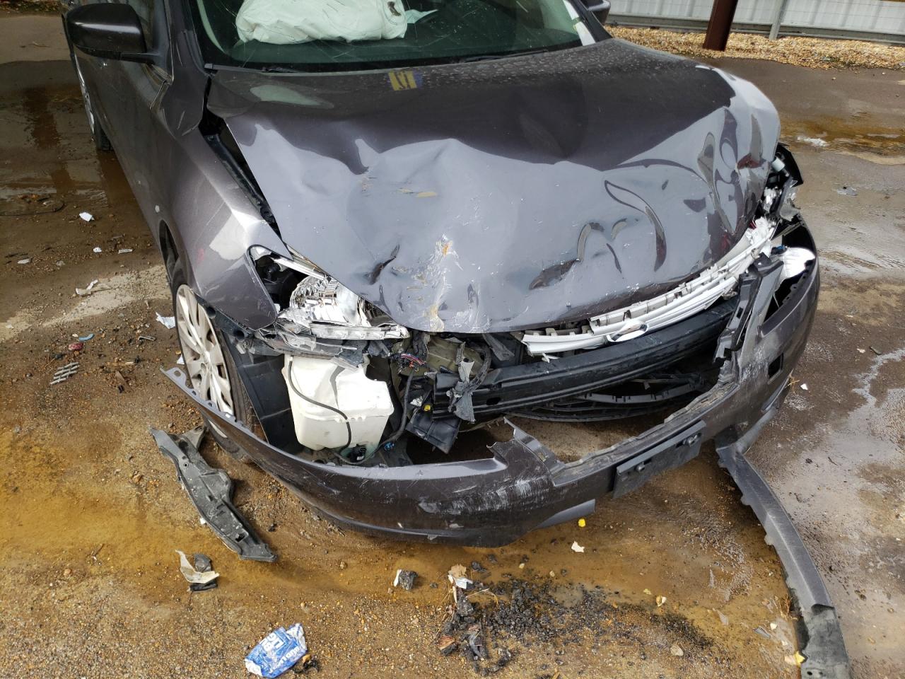 Photo 9 from auction – 2014 NISSAN SENTRA S with VIN 1N4AB7AP2EN850814