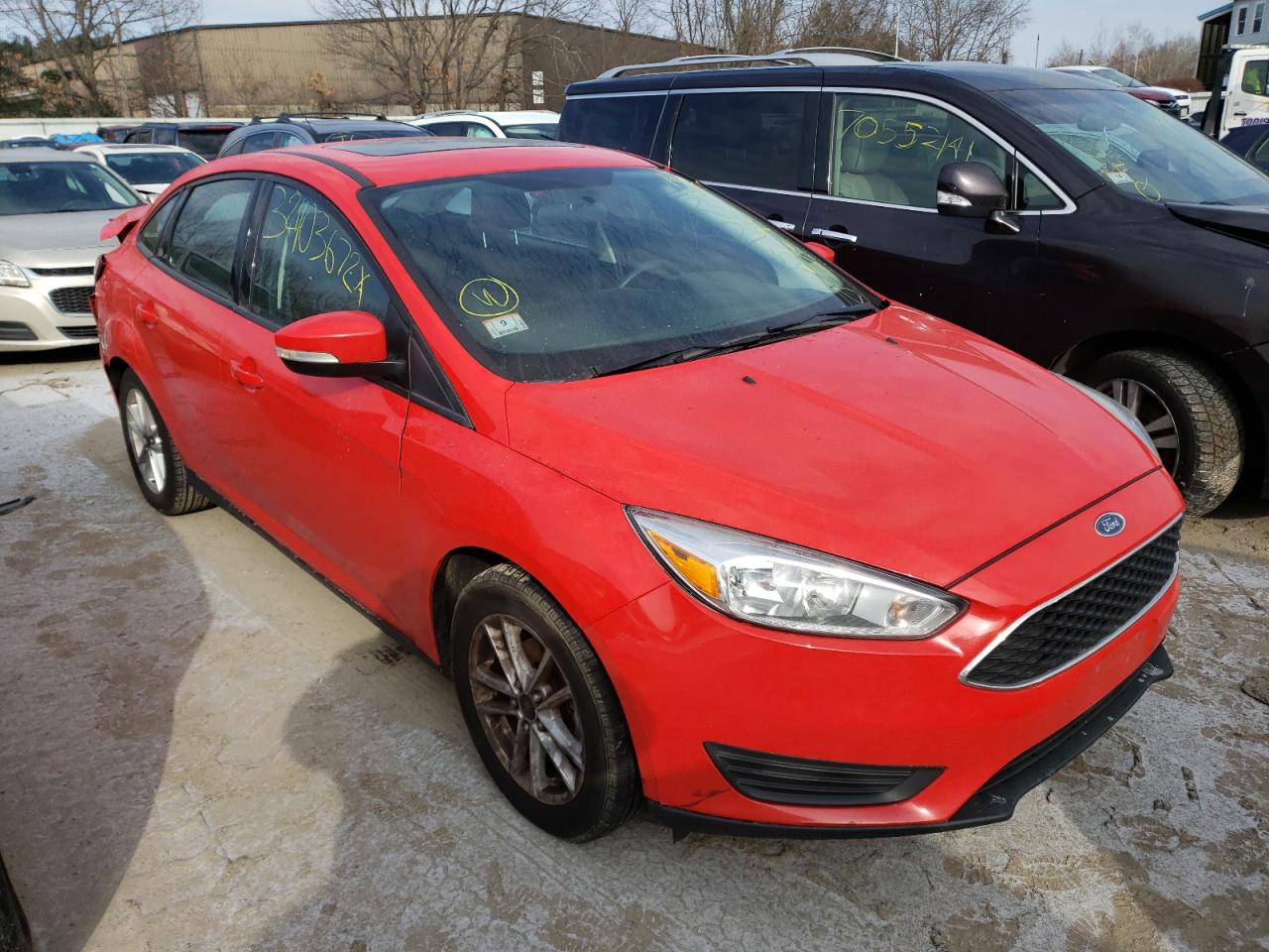 FORD FOCUS SE 2015 with VIN 1FADP3F20FL262928 - Photo from auction