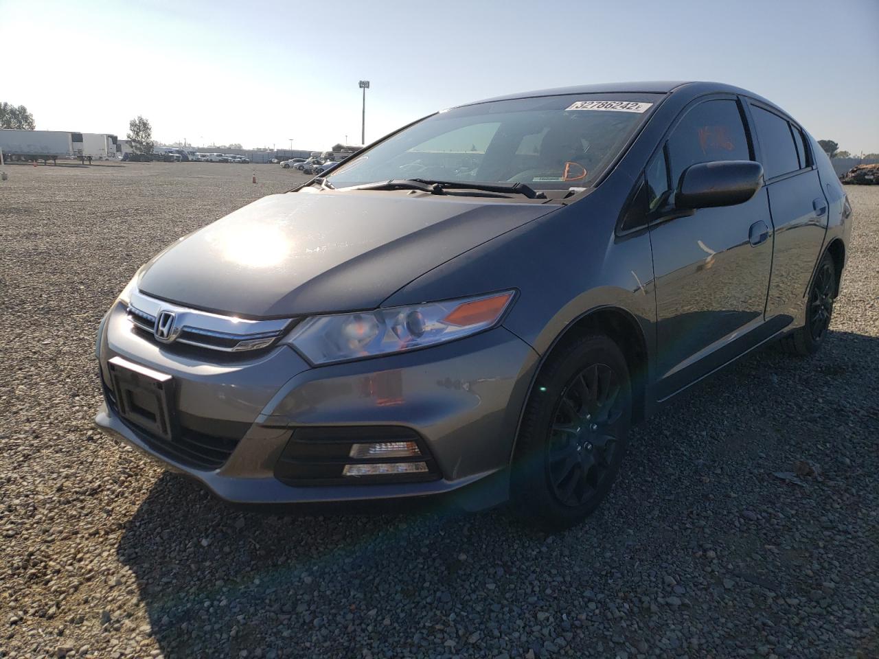 Photo 2 from auction – 2012 HONDA INSIGHT with VIN JHMZE2H39CS003490