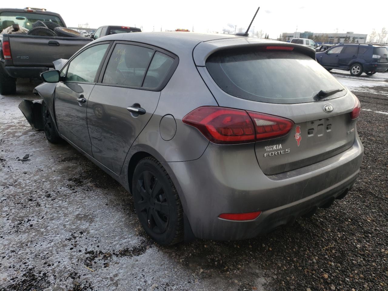 Photo 3 from auction – 2016 KIA FORTE SX with VIN KNAFZ5A34G5596052