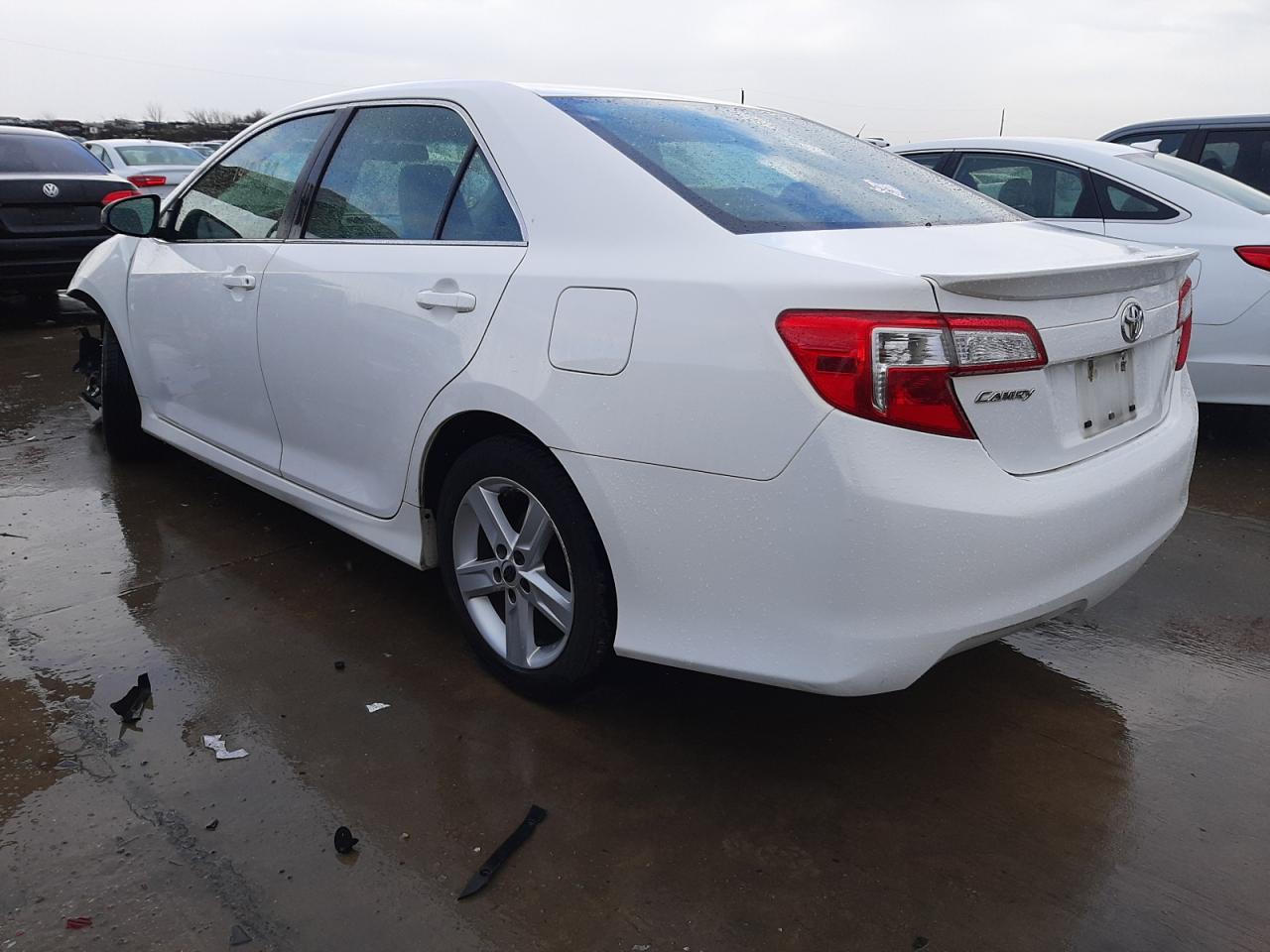 Photo 3 from auction – 2013 TOYOTA CAMRY L with VIN 4T1BF1FK4DU679223