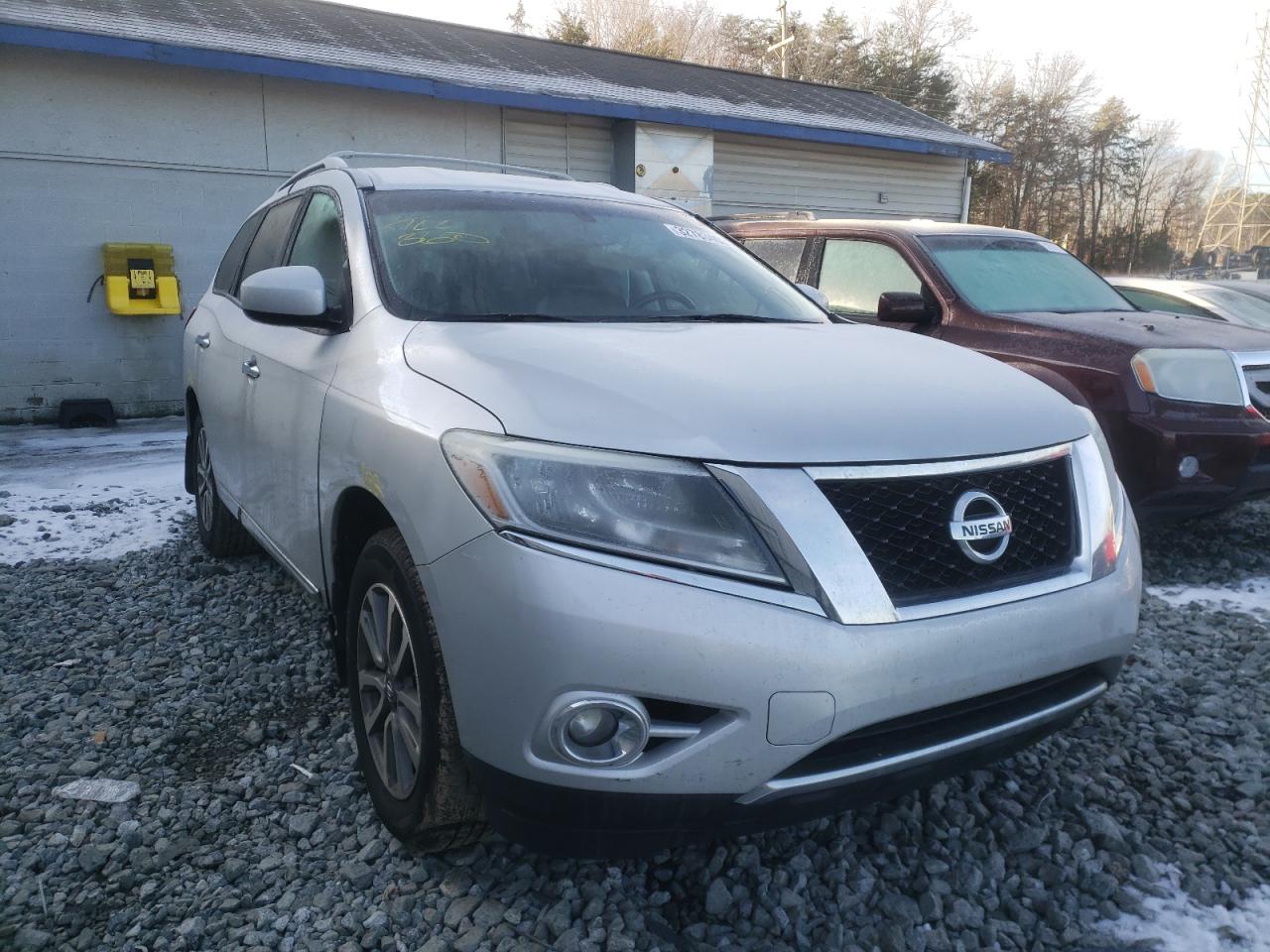 NISSAN PATHFINDER 2014 with VIN 5N1AR2MM6EC631923 - Photo from auction