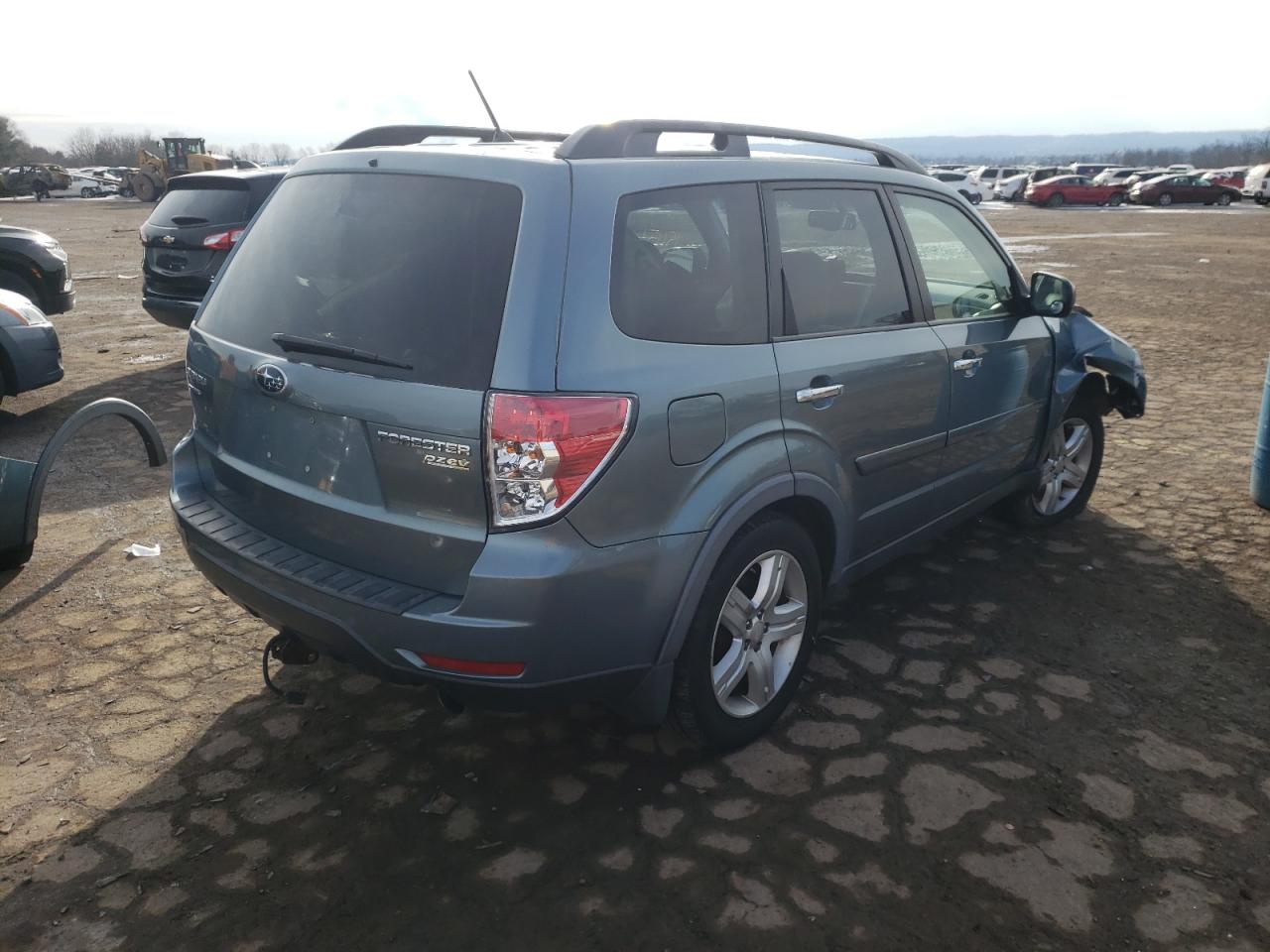 Photo 4 from auction – 2010 SUBARU FORESTER 2 with VIN JF2SH6DC5AH734162