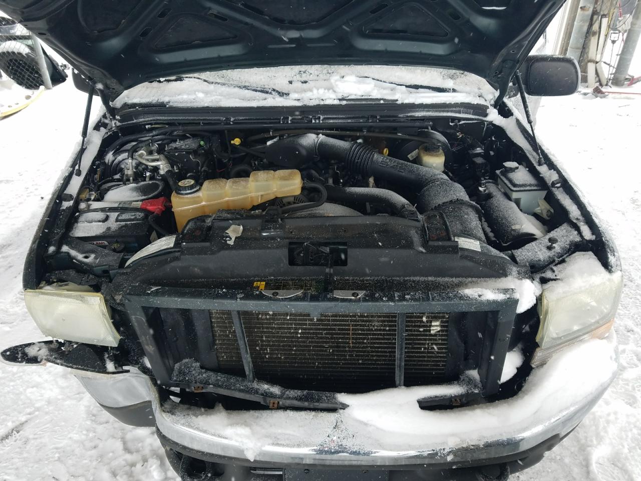 Photo 7 from auction – 2004 FORD EXCURSION with VIN 1FMNU41L64EC04588