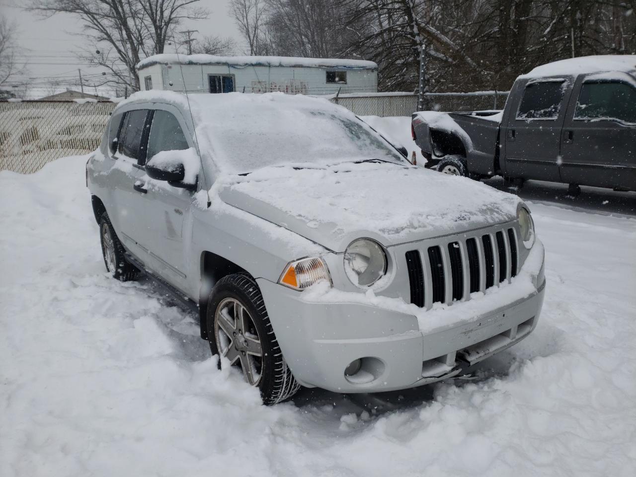 JEEP COMPASS SP 2008 with VIN 1J8FF47W88D619288 - Photo from auction